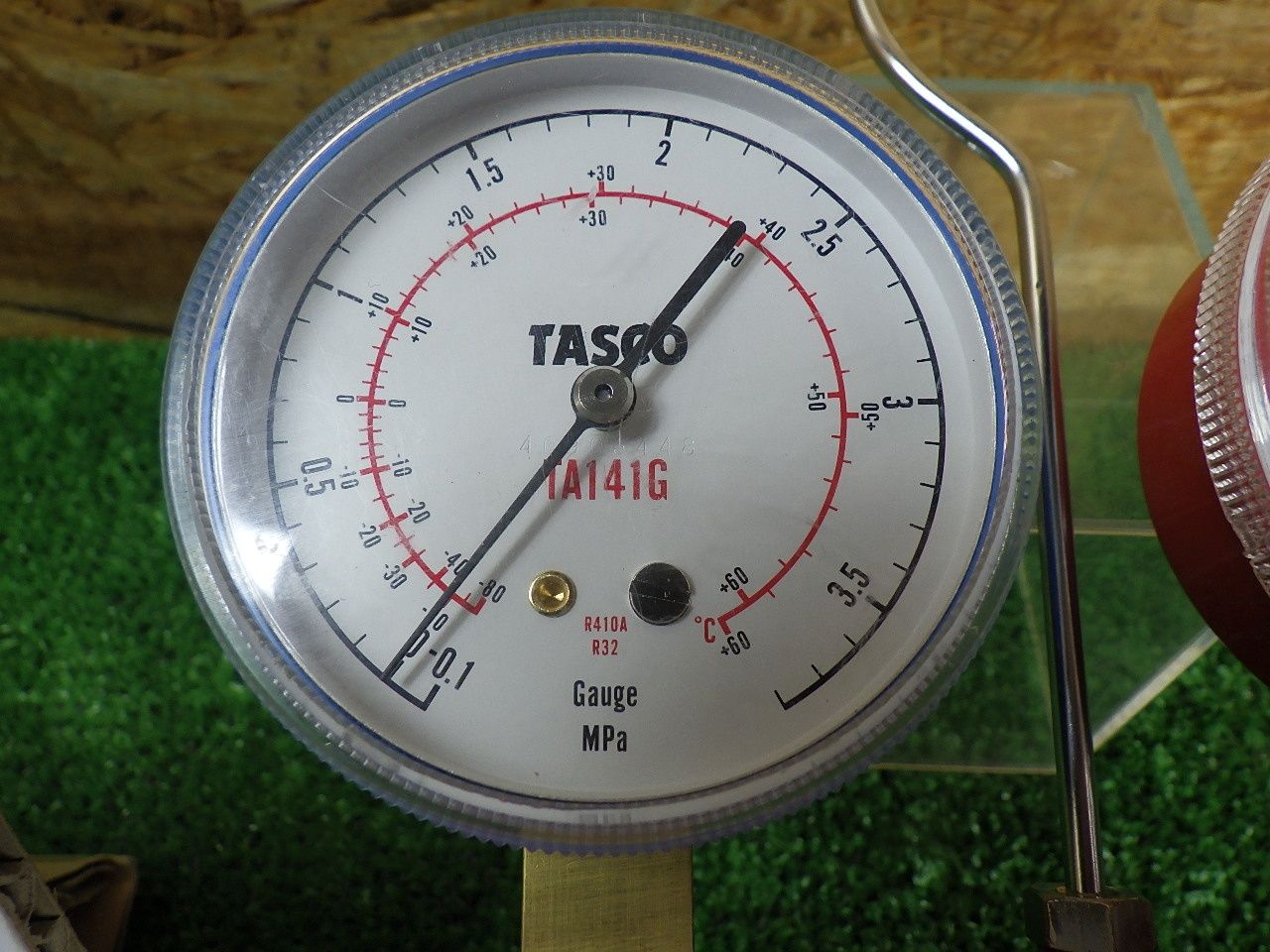 冷媒ガスの交換に TASCO ゲージマニホールド TA141G TA140G 中古品 