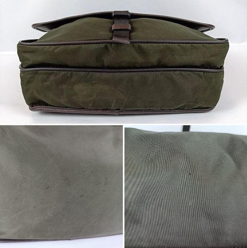 PRADA プラダ ショルダーバッグ 三角ロゴプレート 斜め掛け カーキ