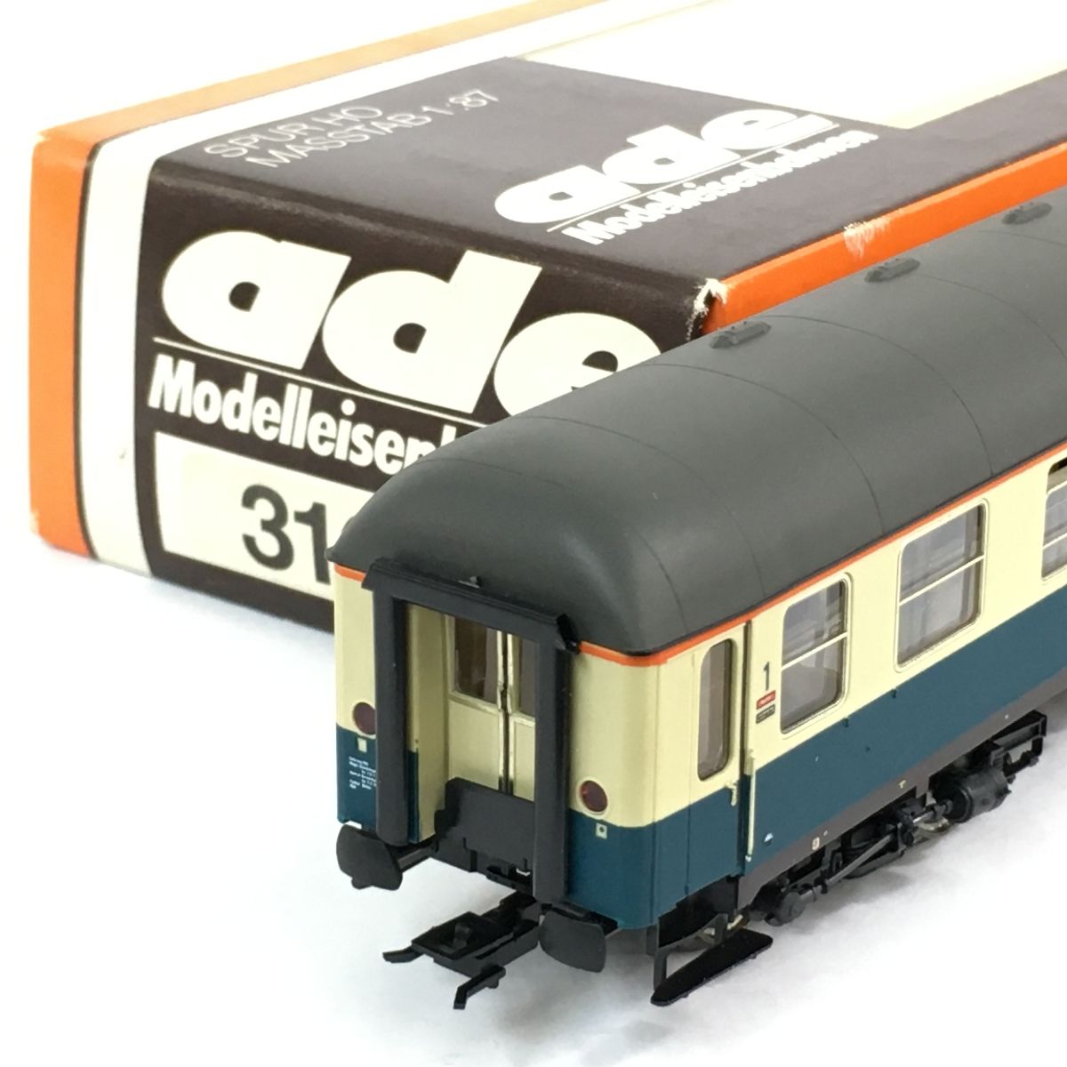 ADE 3102 ドイツ国鉄 DB 51 80 10-40215-5 客車 タルキス色 HOゲージ 鉄道模型 N10533616