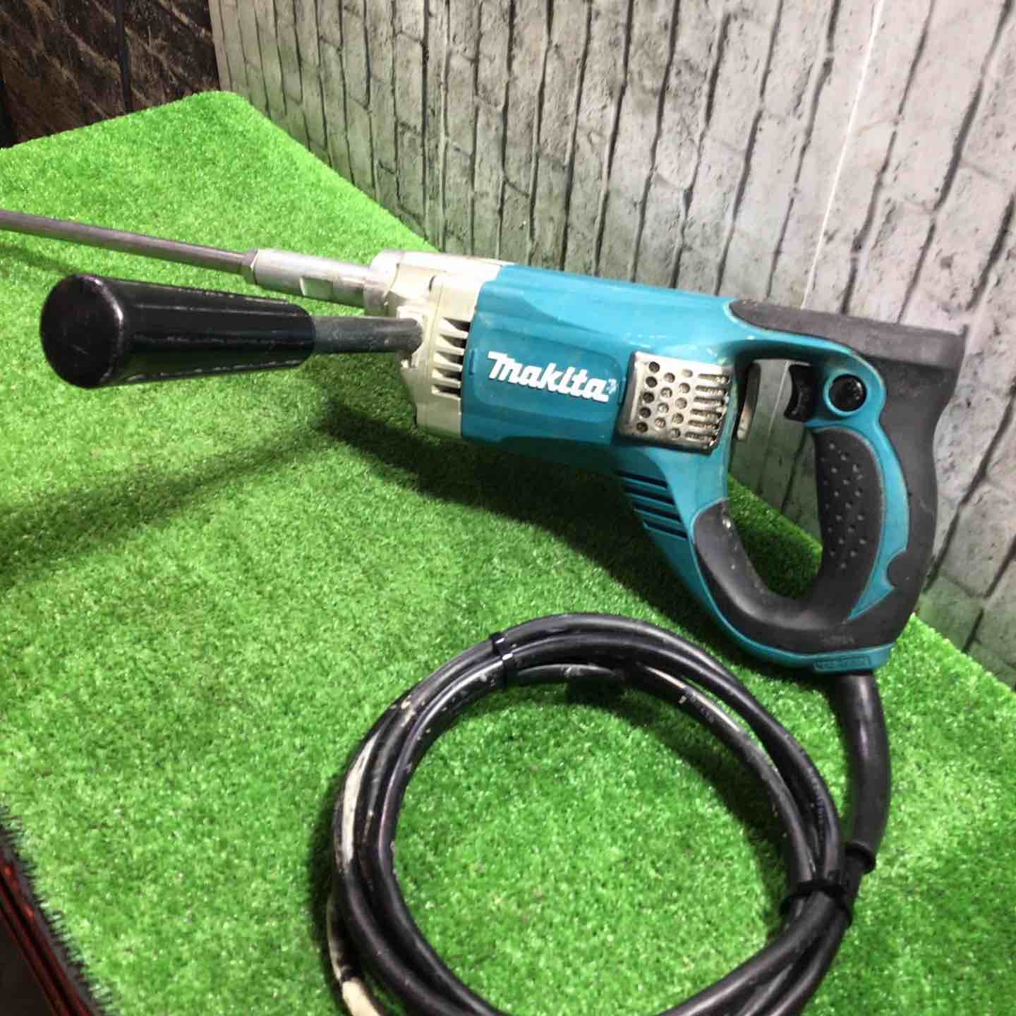 マキタ makita コンクリートかくはん機 UT1305 川口店