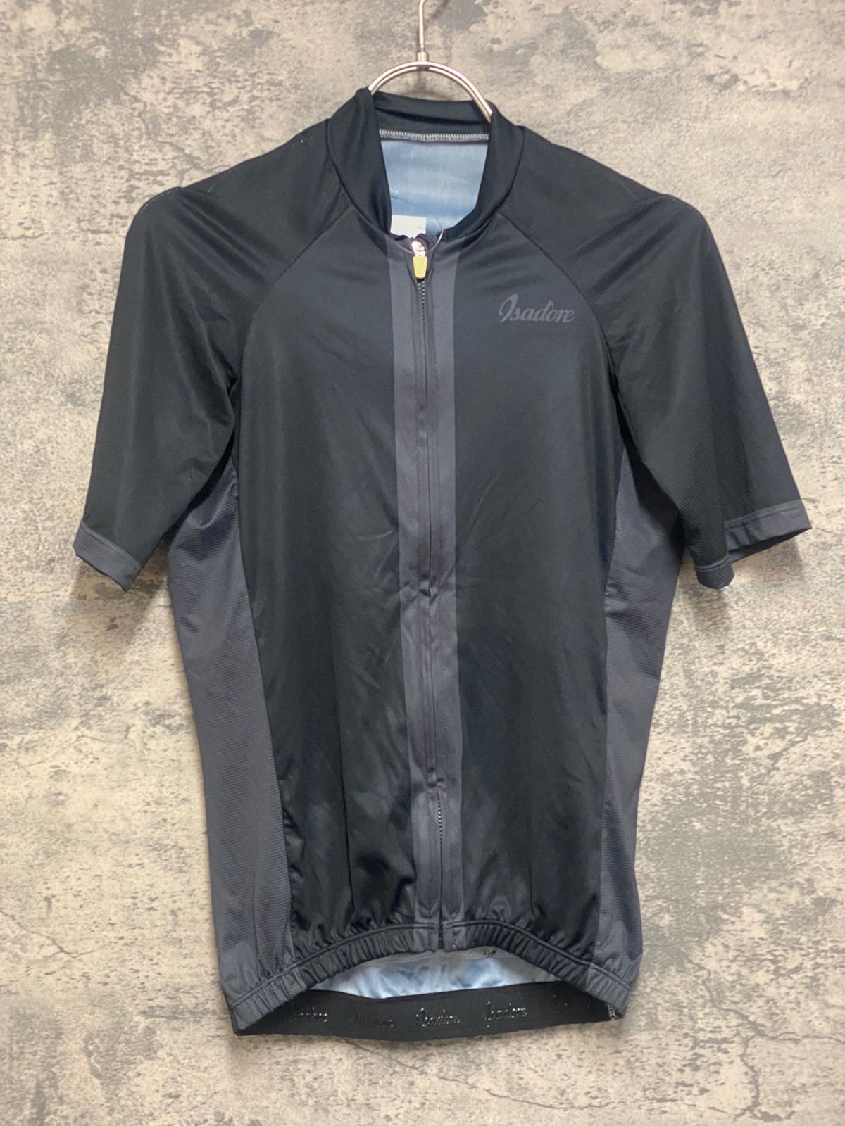 JN504 イザドア Isadore 半袖 サイクルジャージ 黒 サイズ不明 タグカット