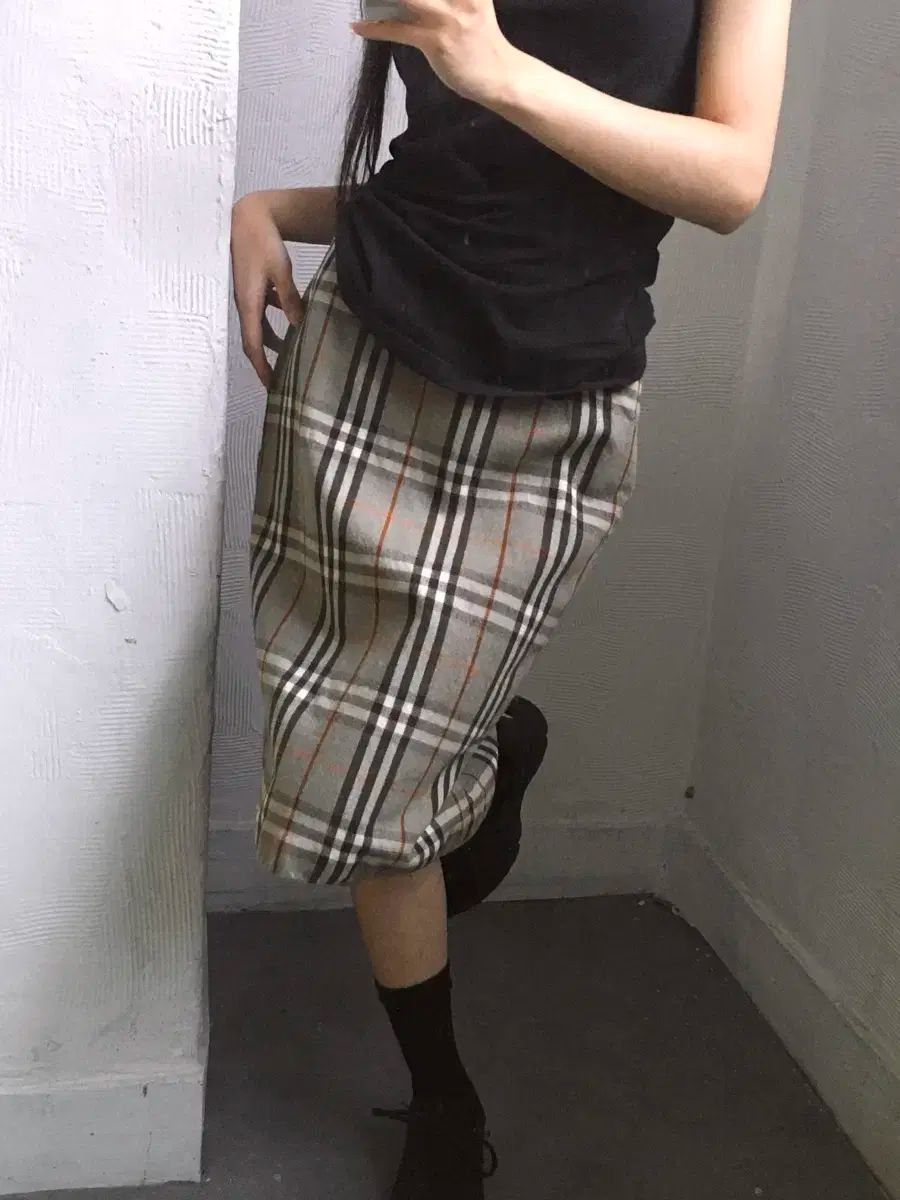 BURBERRY バーバリー ノヴァチェック 配送 スカート ノバチェック