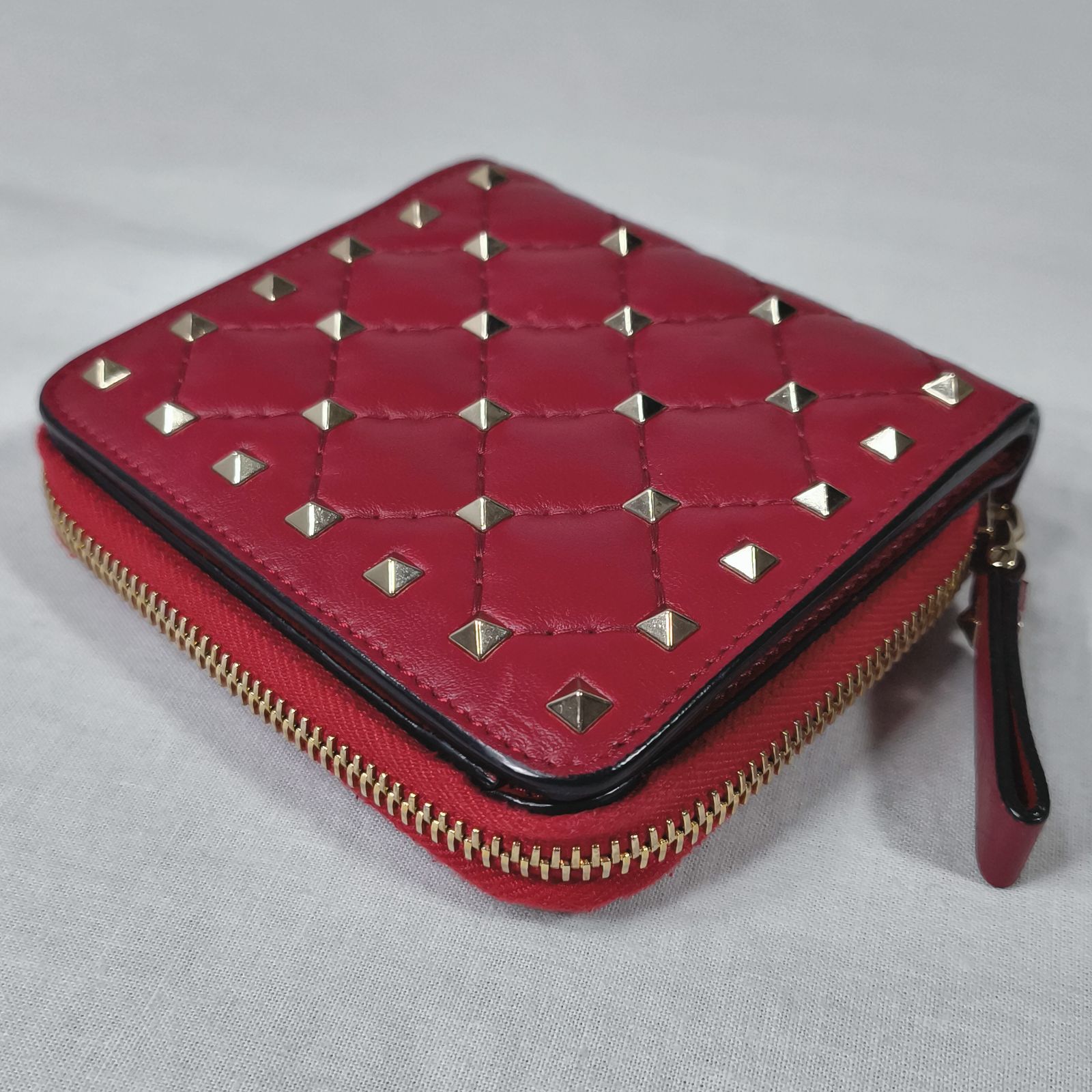 ヴァレンティノガラヴァーニ