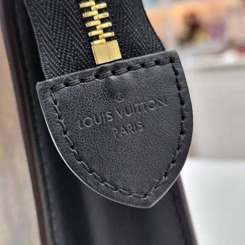 ルイヴィトン ポシェット