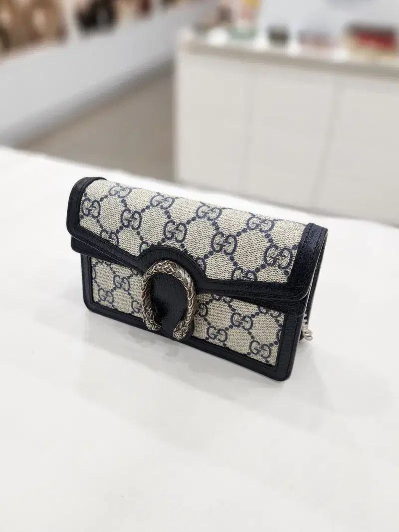 クロスバック 476432