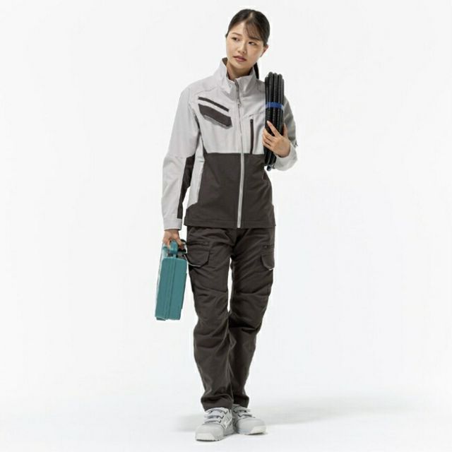 38 カーキ×M.チャコール