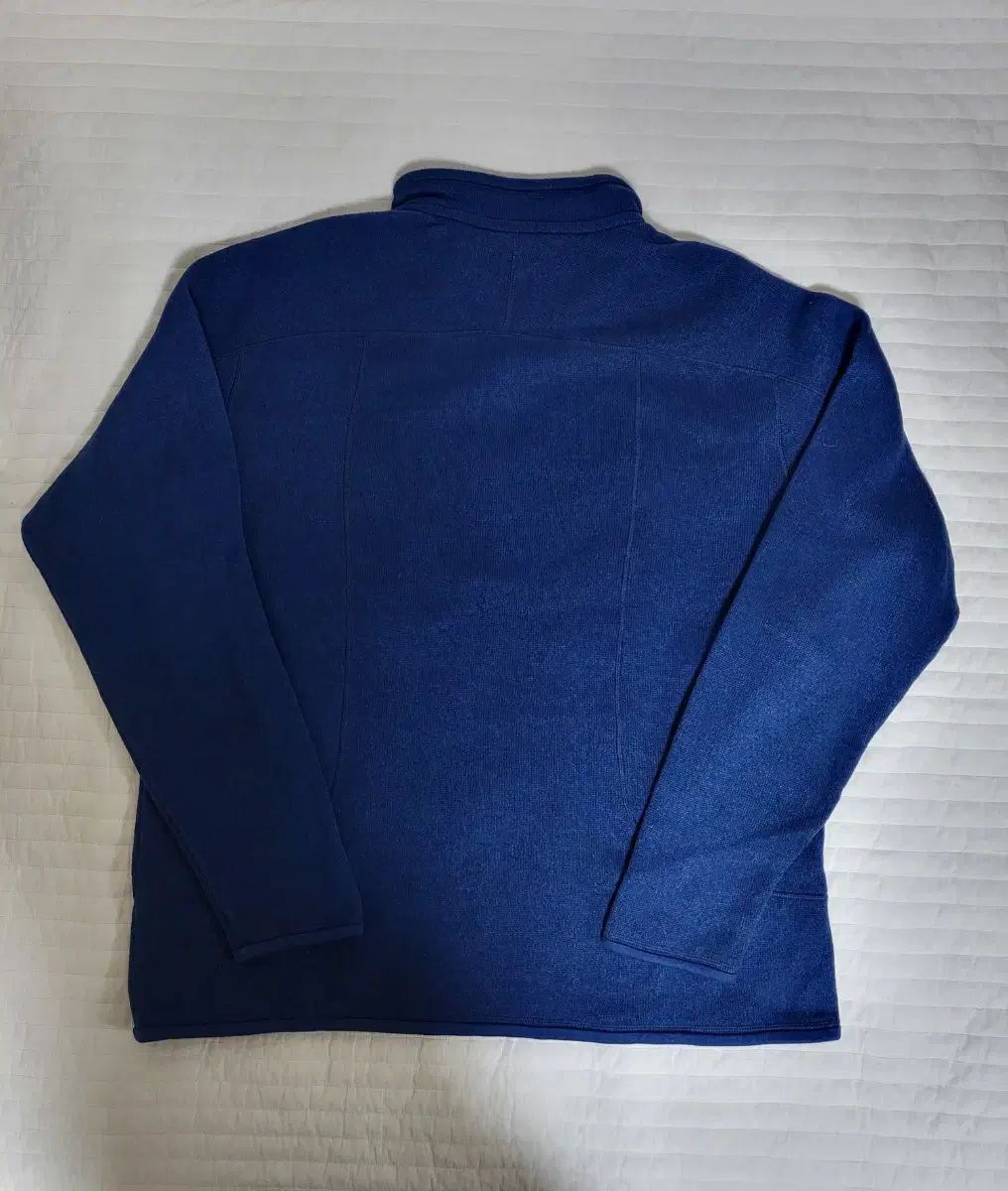 パタゴニア ブルー クォータージップアップ プルオーバー 登山便利グッズ 腕時計