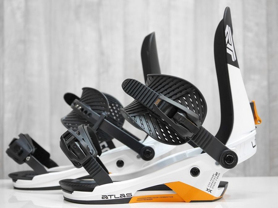  26 UNION ATLAS - WHITE ORANGE Sサイズ 保証付 スノーボード バインディング ビンディング スノーボード