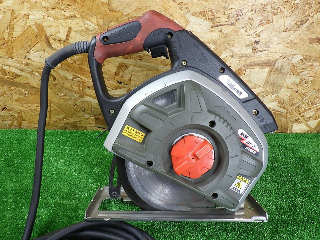 鉄鋼の切断作業に 新ダイワ 防塵カッター B18N2 コード式 品