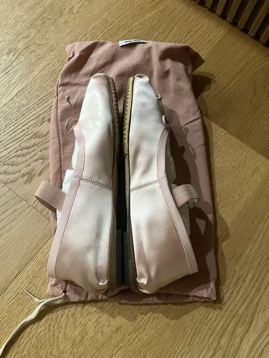 D770 振袖 花模様 流水 金彩 正絹 着物 袷 極美品