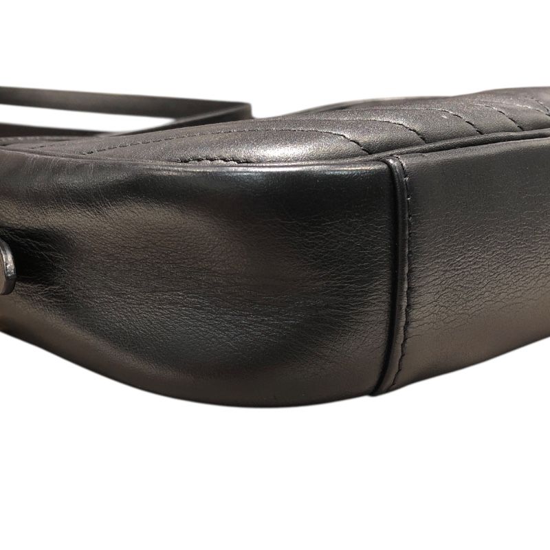 ショルダーバッグ