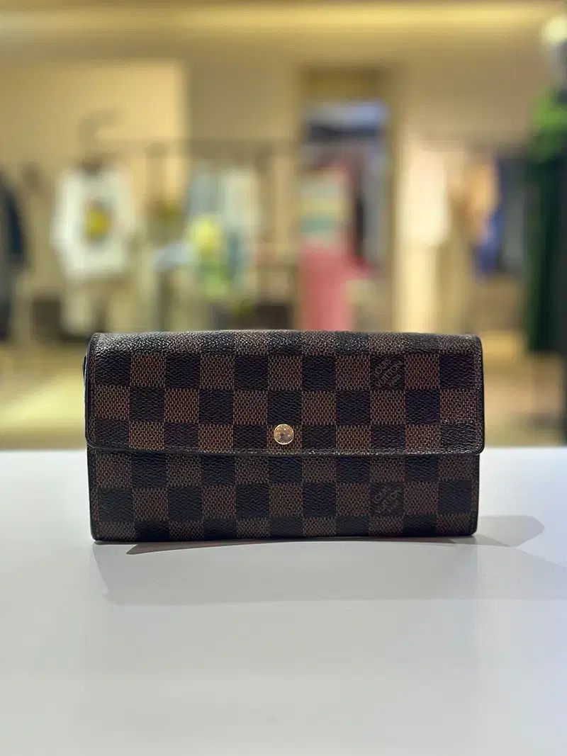 ルイヴィトン ダミエ エベヌ サラウォレット N61734