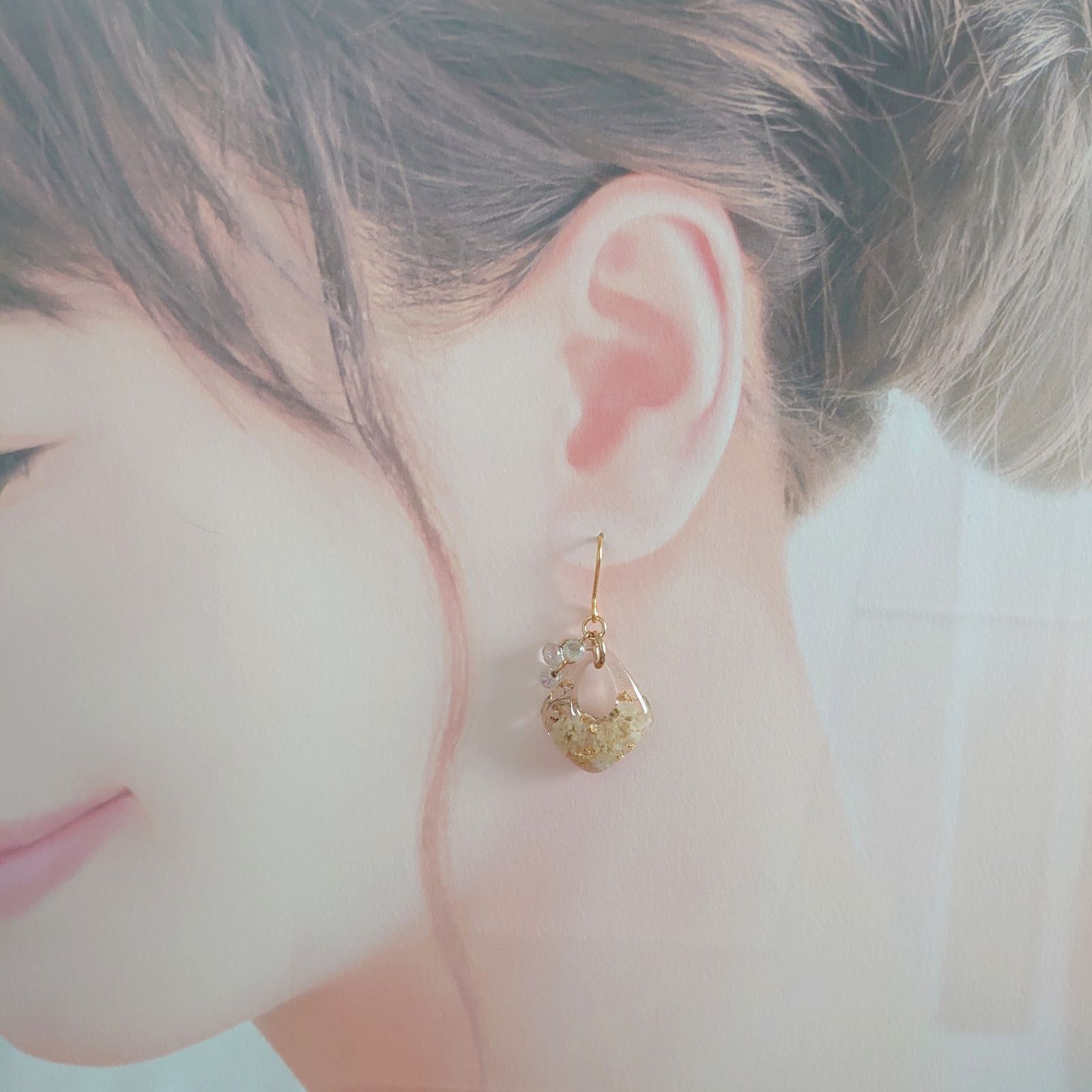NO.560 ハンドメイド ピアス イヤリング サージカルステンレス かすみ 