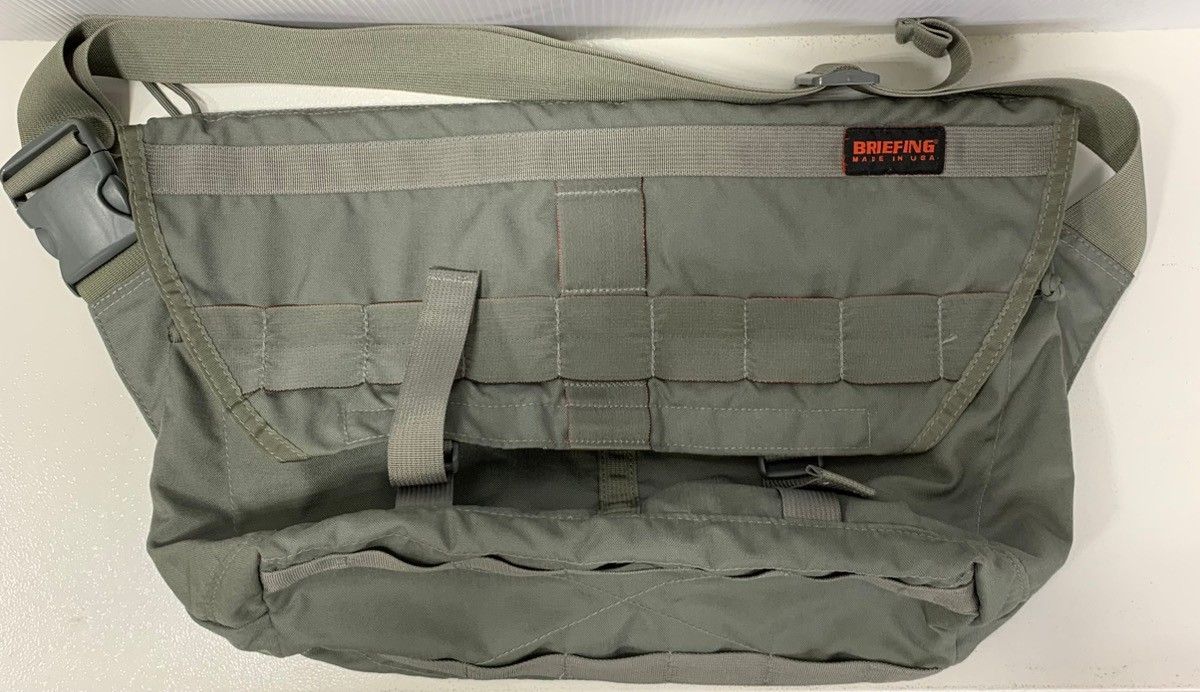 ブリーフィング BRIEFING FLIGHT LIGHT USA製 バッグ メンズバッグ