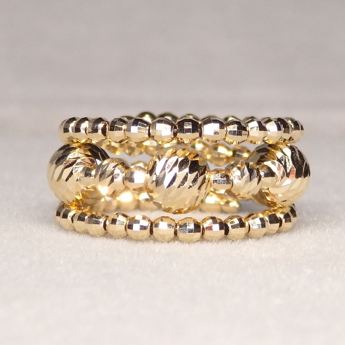 ♦K18WGリング 形状記憶フリーサイズ 形状記憶リング 3連 Z5755 ゴールドK18 地金 指輪 フリーサイズ - メルカリ