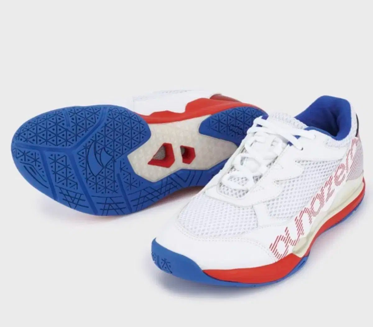  ビート バドミントンシューズ プーさん 07 WHT RED 240 その他 バドミントン