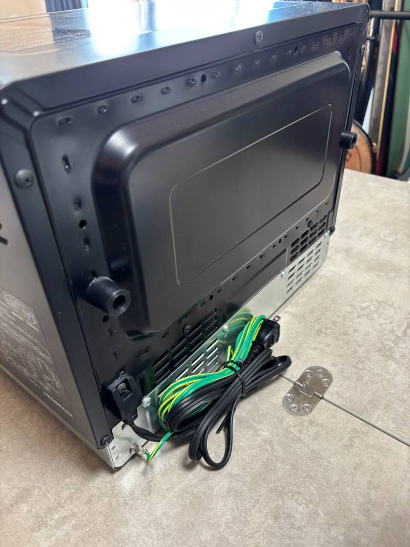 フラットテーブル ヘルツフリー