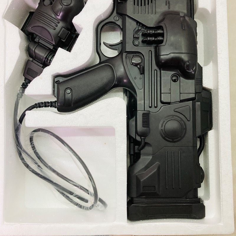 未使用品】トミー 衝撃体感光線銃 サバイバーショットダブル 赤外線