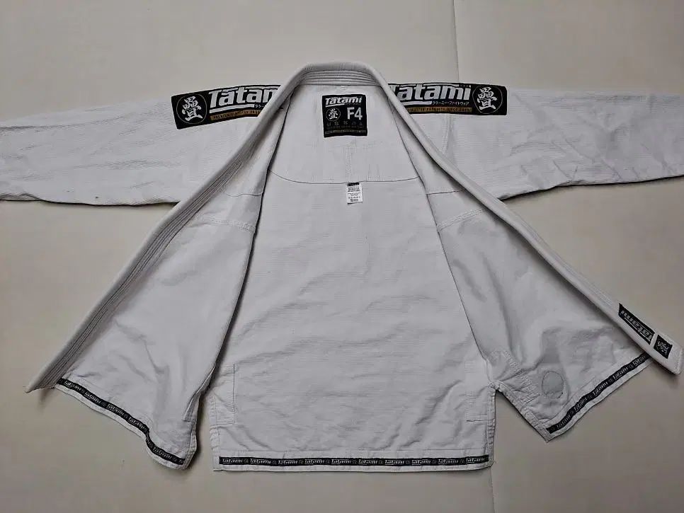 タタミ ノヴァ アブソルート 柔術 Jiu Jitsu 柔道着 白