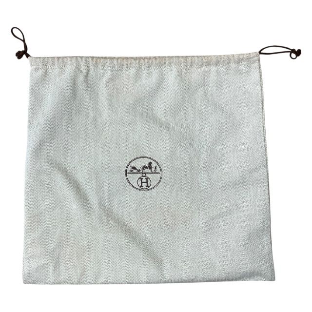 上品 エレガント