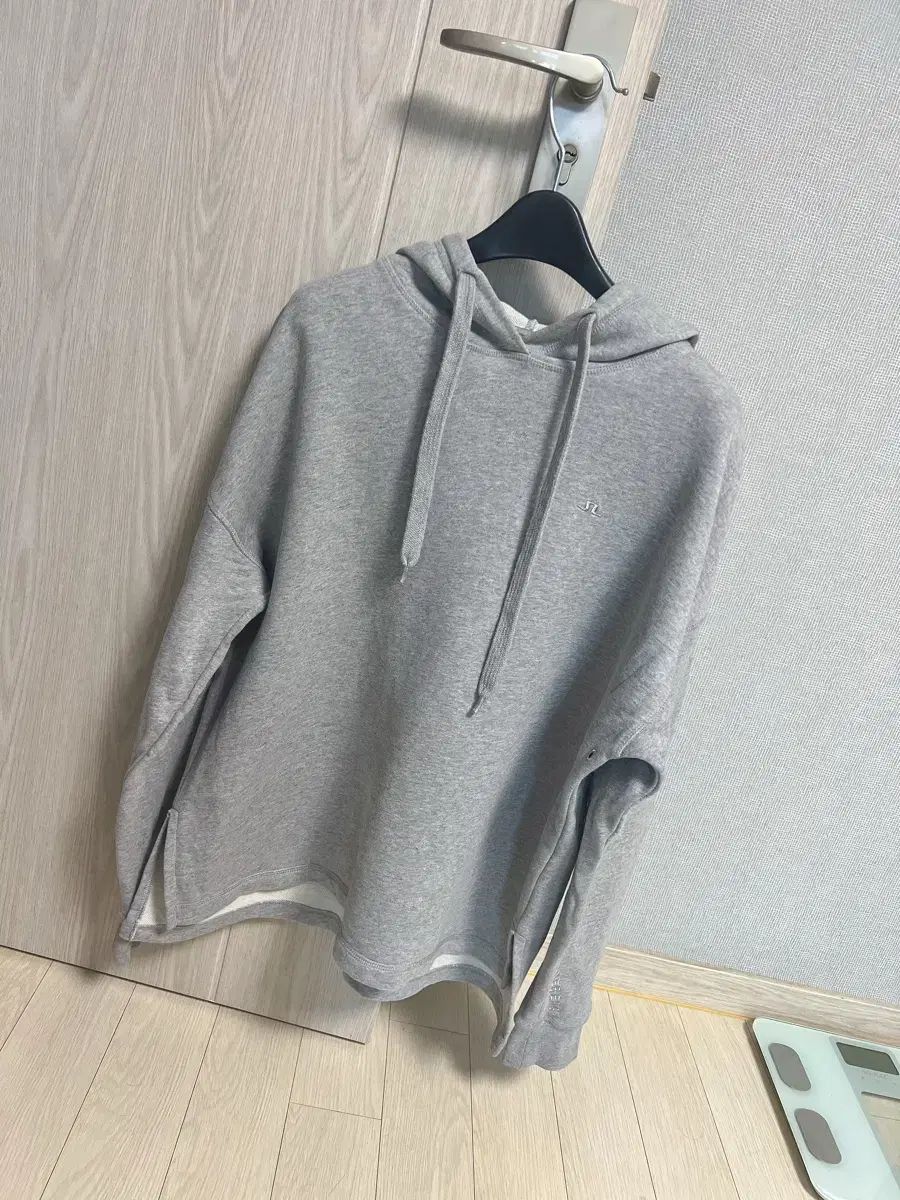 J リンドバーグ レディース フーディー Tシャツ 55