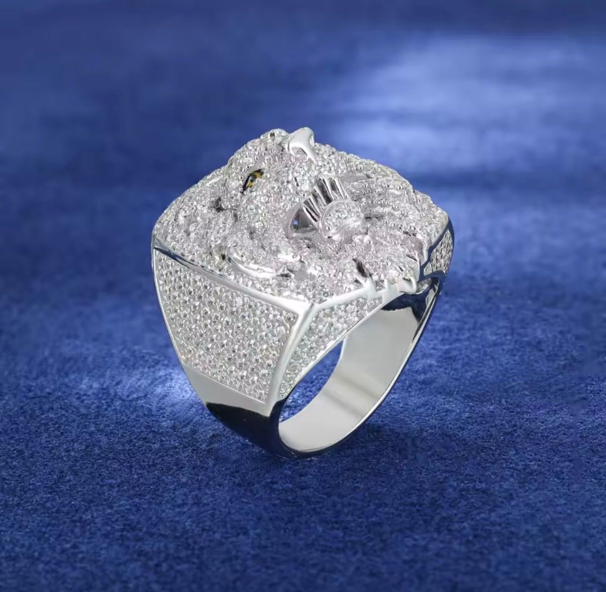 SILENT KING｜モアサナイト×S925 ライオンリング】VVSランク最上級の