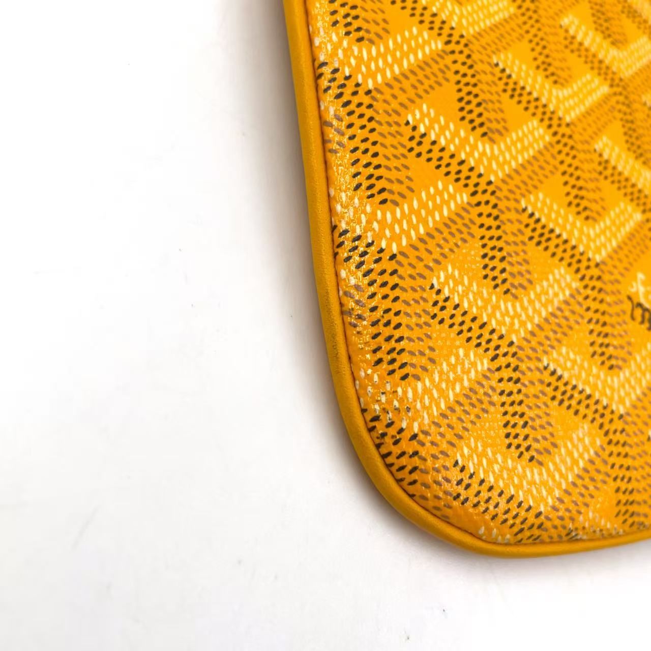 イエロー×マルチ クラッチバッグ