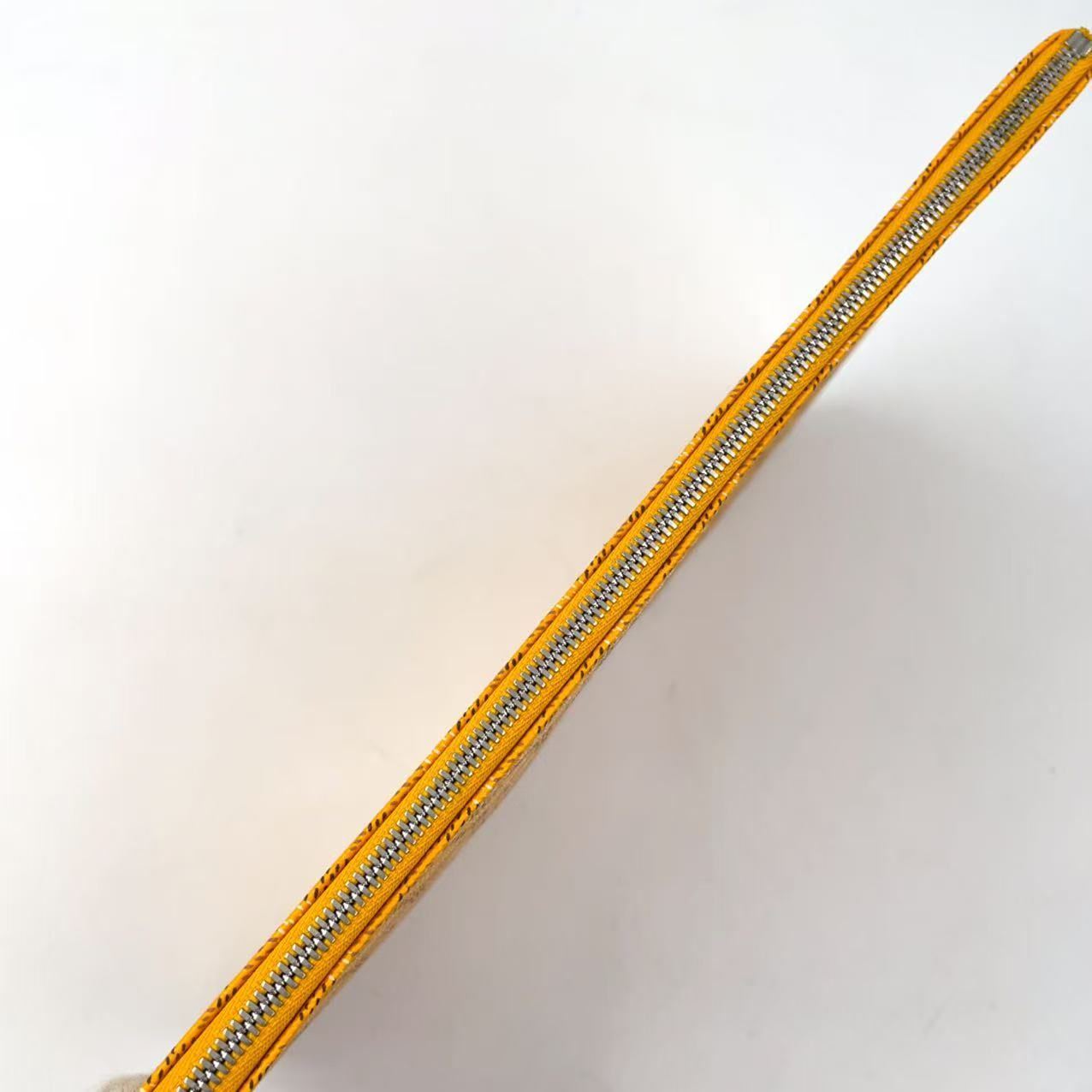 イエロー×マルチ