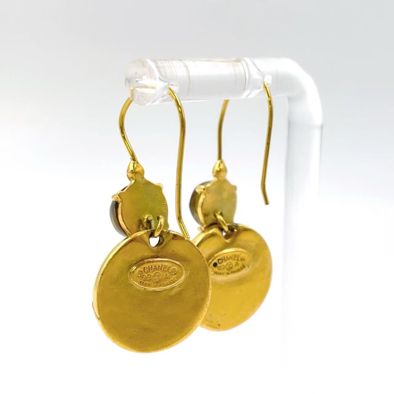 CHANEL ラウンドウィング GP ゴールド ピアス