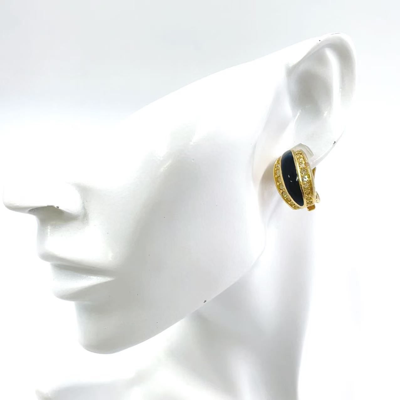 ブラック イヤリング