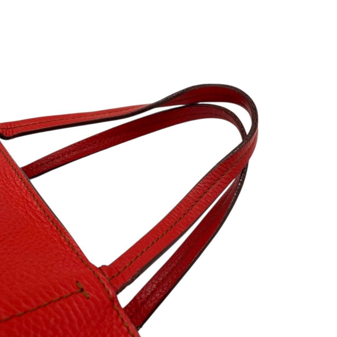 フェラガモ トートバッグ 赤 ダブルガンチーニ ゴールド金具 レザー