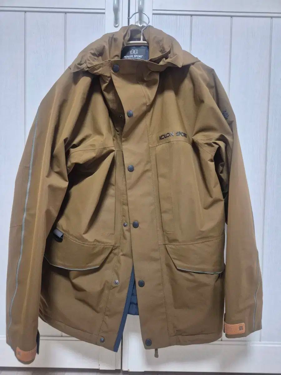 KOLON SPORT コーロンスポーツ WIND AND WISH ブラウン色 ウィンドブレーカー ジャケット