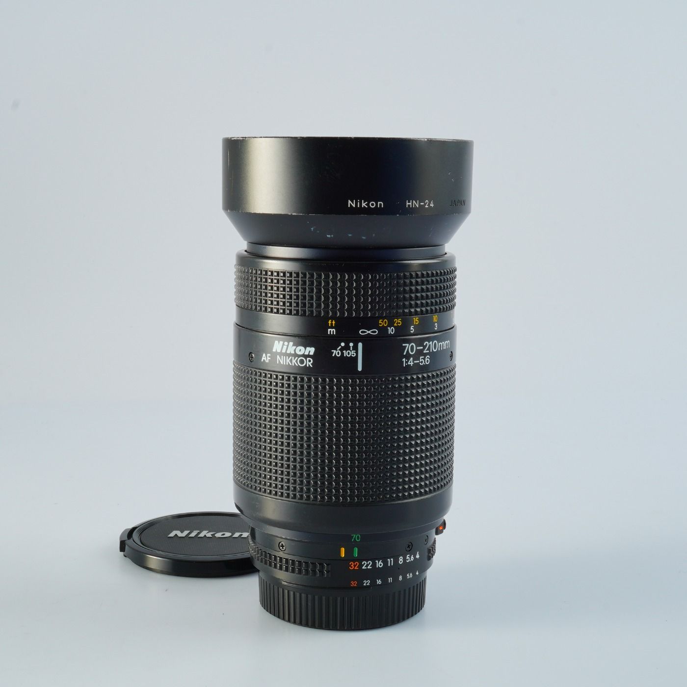 Nikon ニコン AF NIKKOR 70-210mm F 4-5.6 ズームレンズ