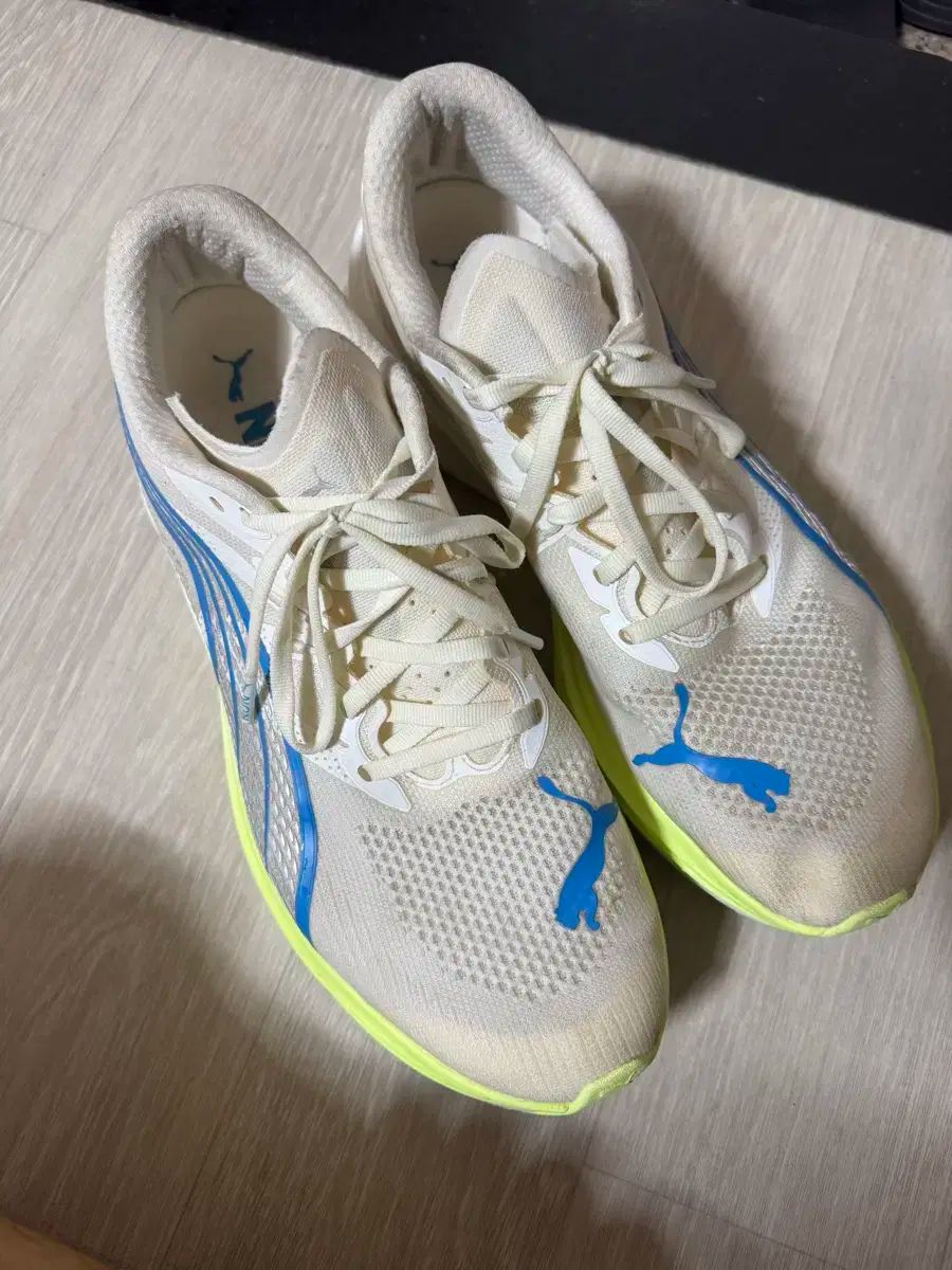 プーマ ディビエイト ニトロ 3 ワイド