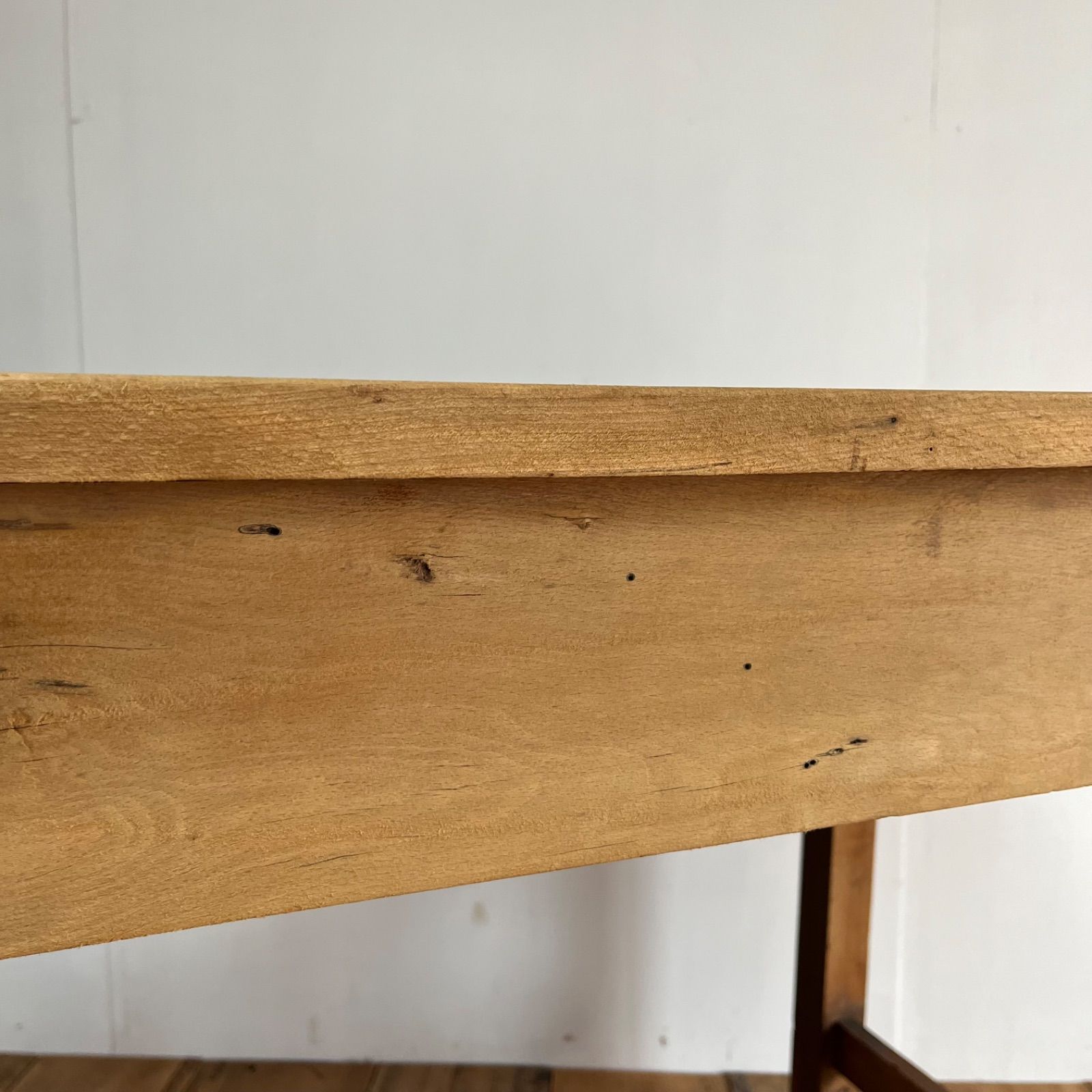 アンティーク テーブル デスク 机 無塗装 無垢材 シャビー y1000f