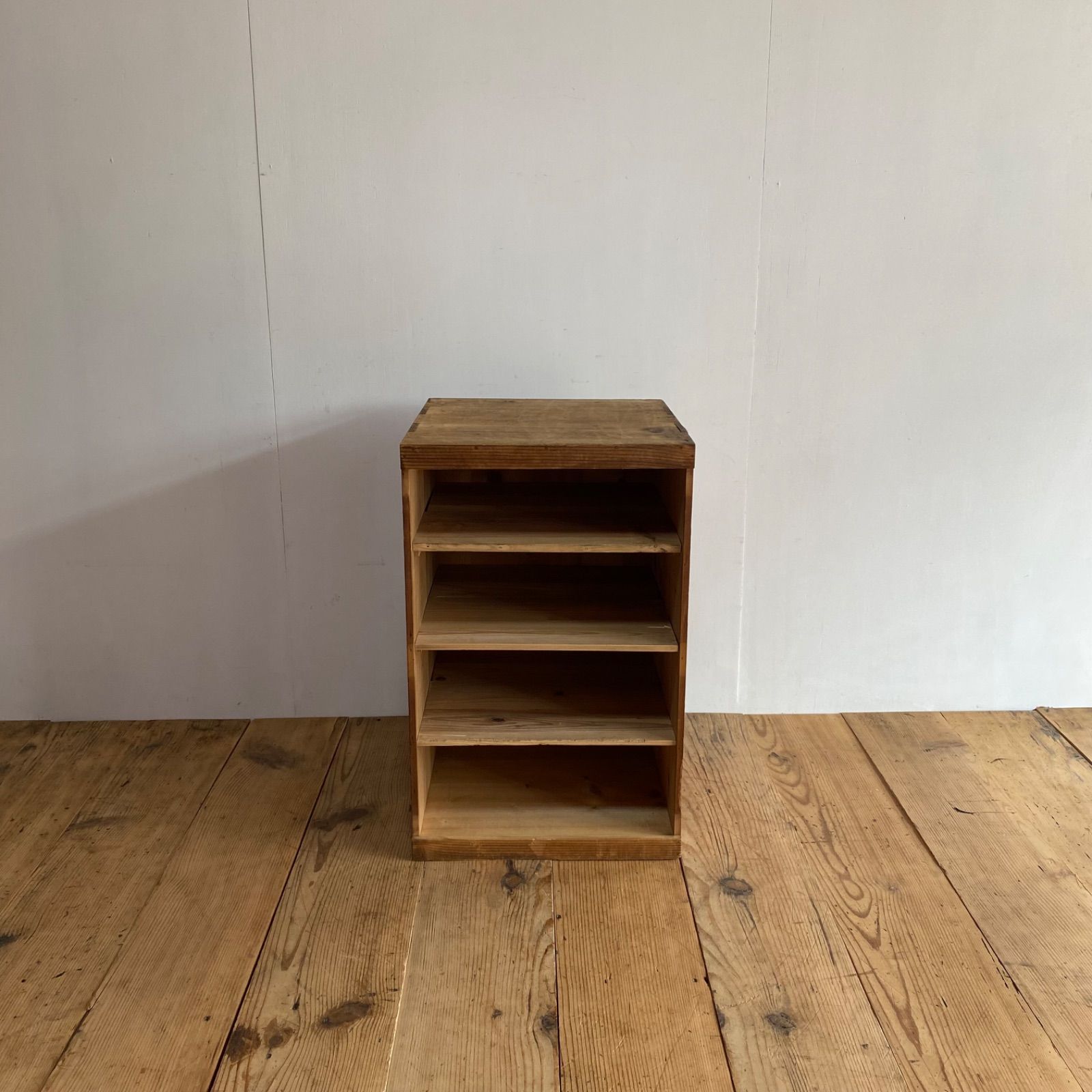 アンティーク 仕切り棚 チェスト 食器棚 書類棚 無垢材 無塗装 z994