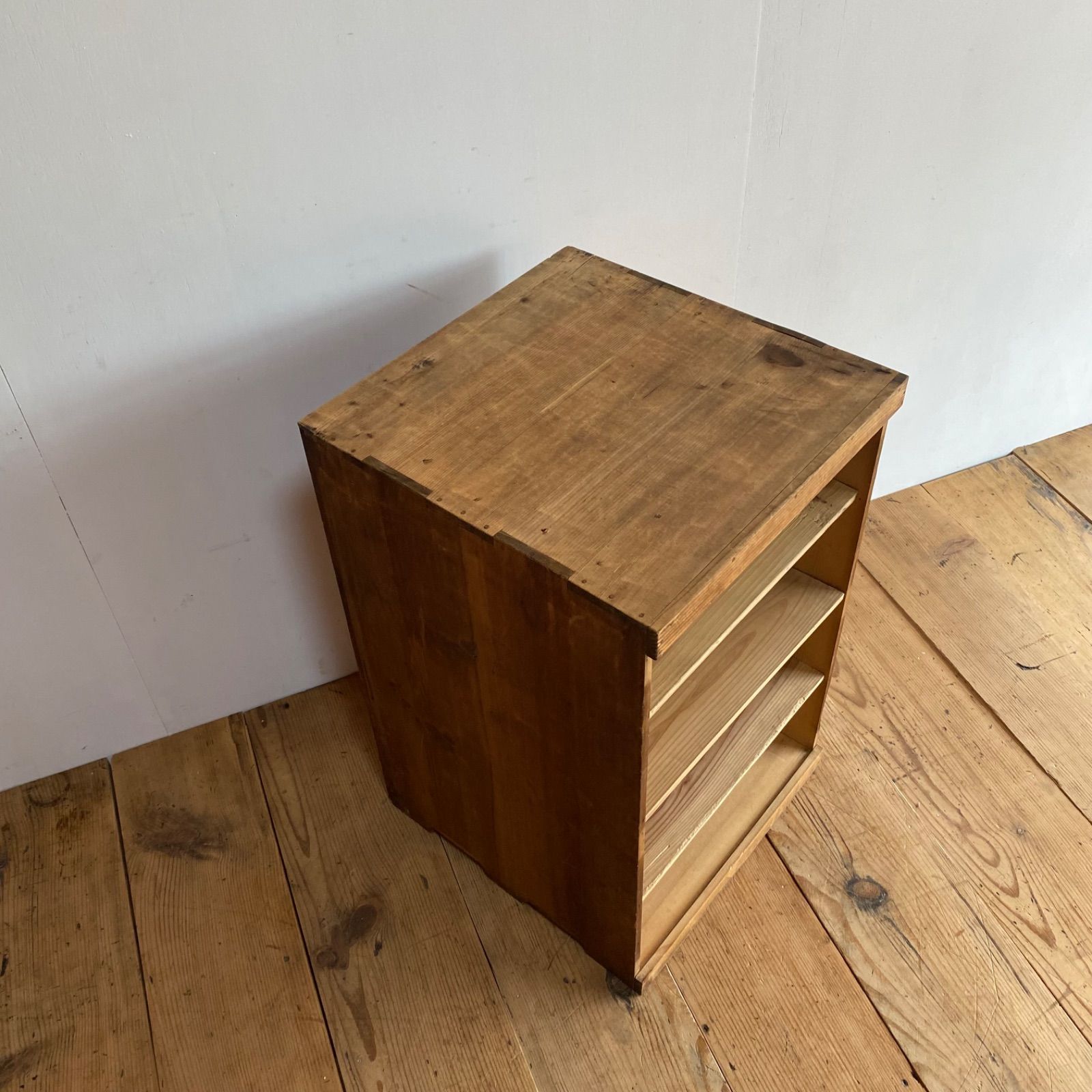 アンティーク 仕切り棚 チェスト 食器棚 書類棚 無垢材 無塗装