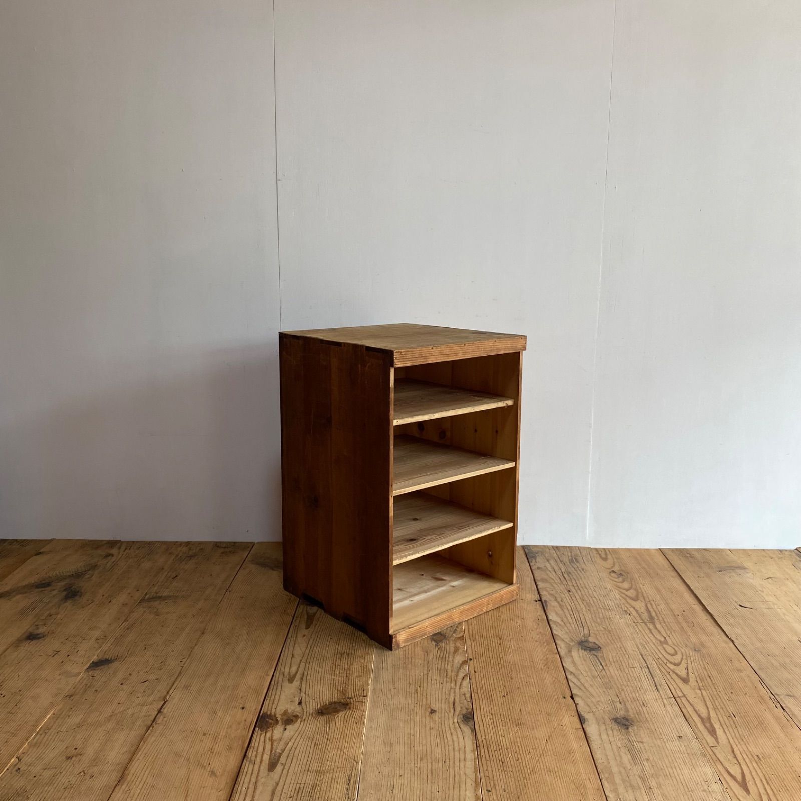 アンティーク 仕切り棚 チェスト 食器棚 書類棚 無垢材 無塗装 z994