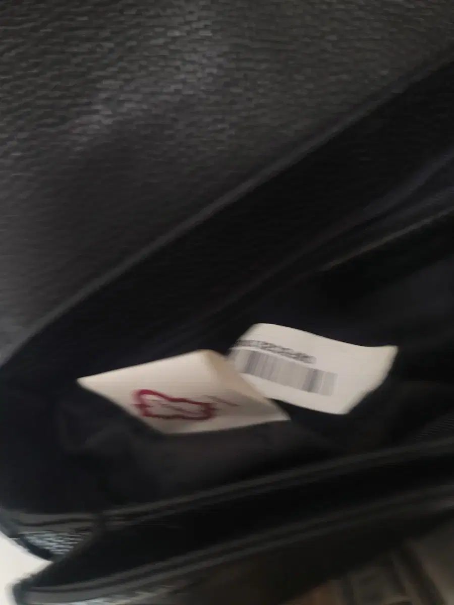 クロスボディーバッグ ブラック