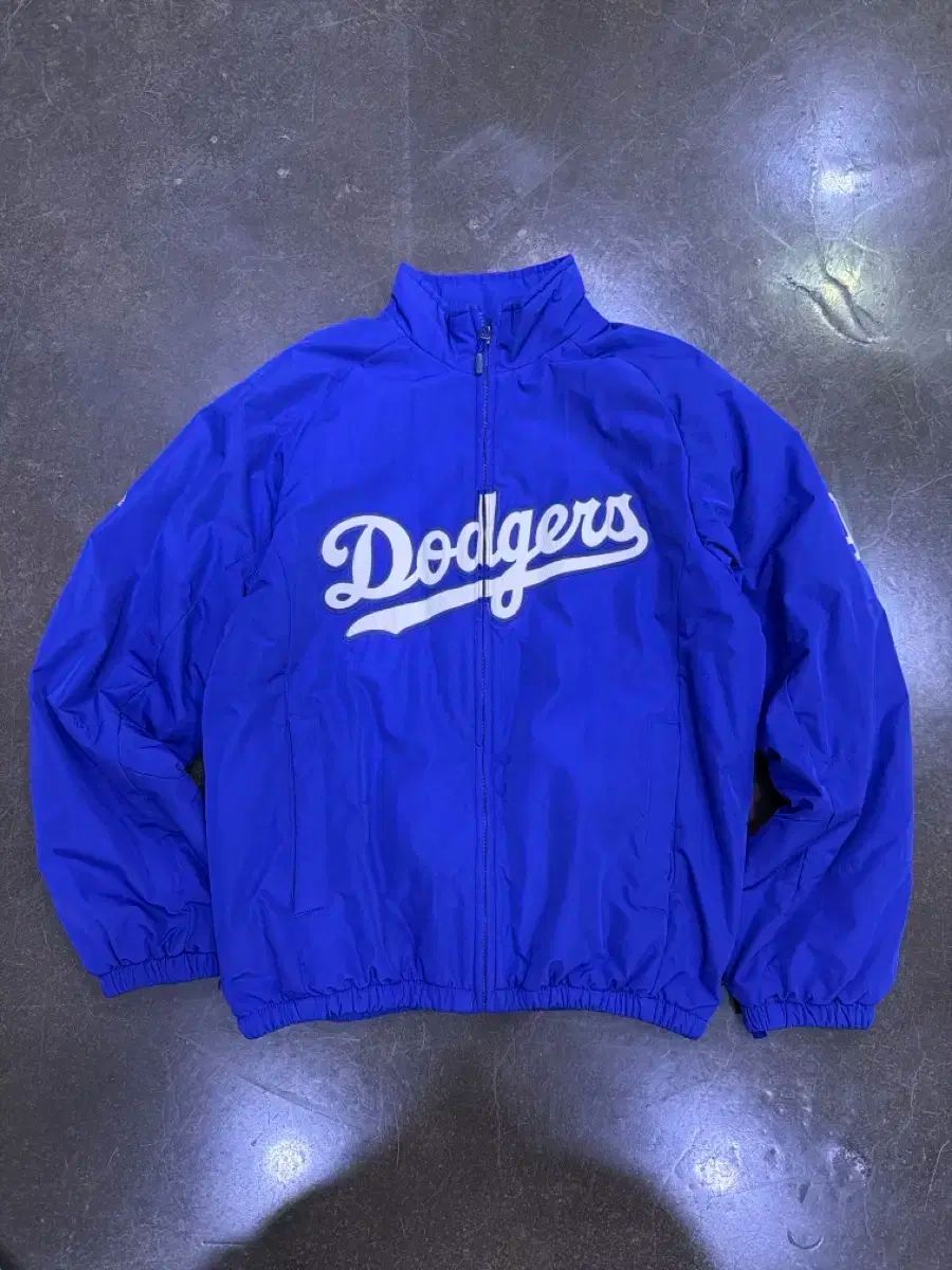 マジェスティック MLB LA ドジャーズ アセンティック WIND AND WISH リバーシブル アウター S