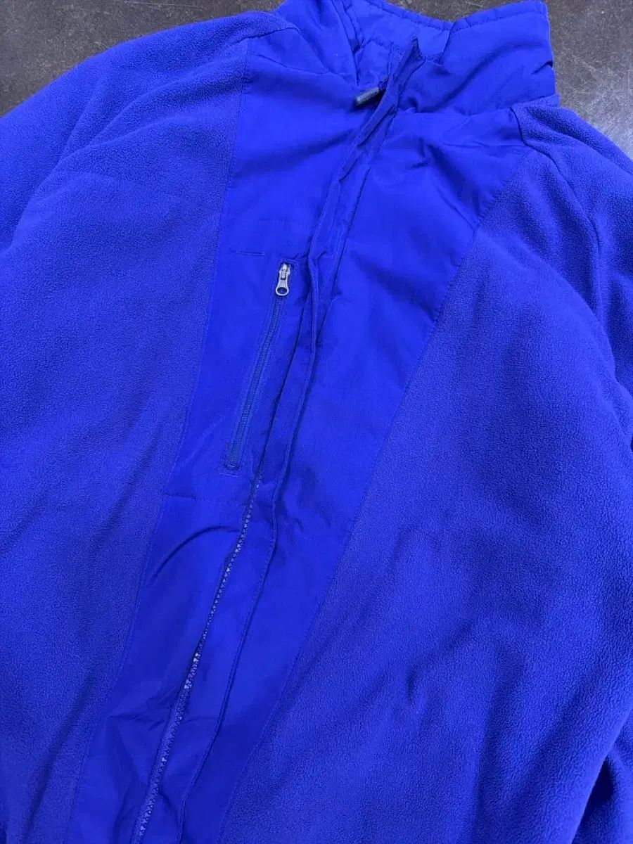 ドジャーズ アセンティック