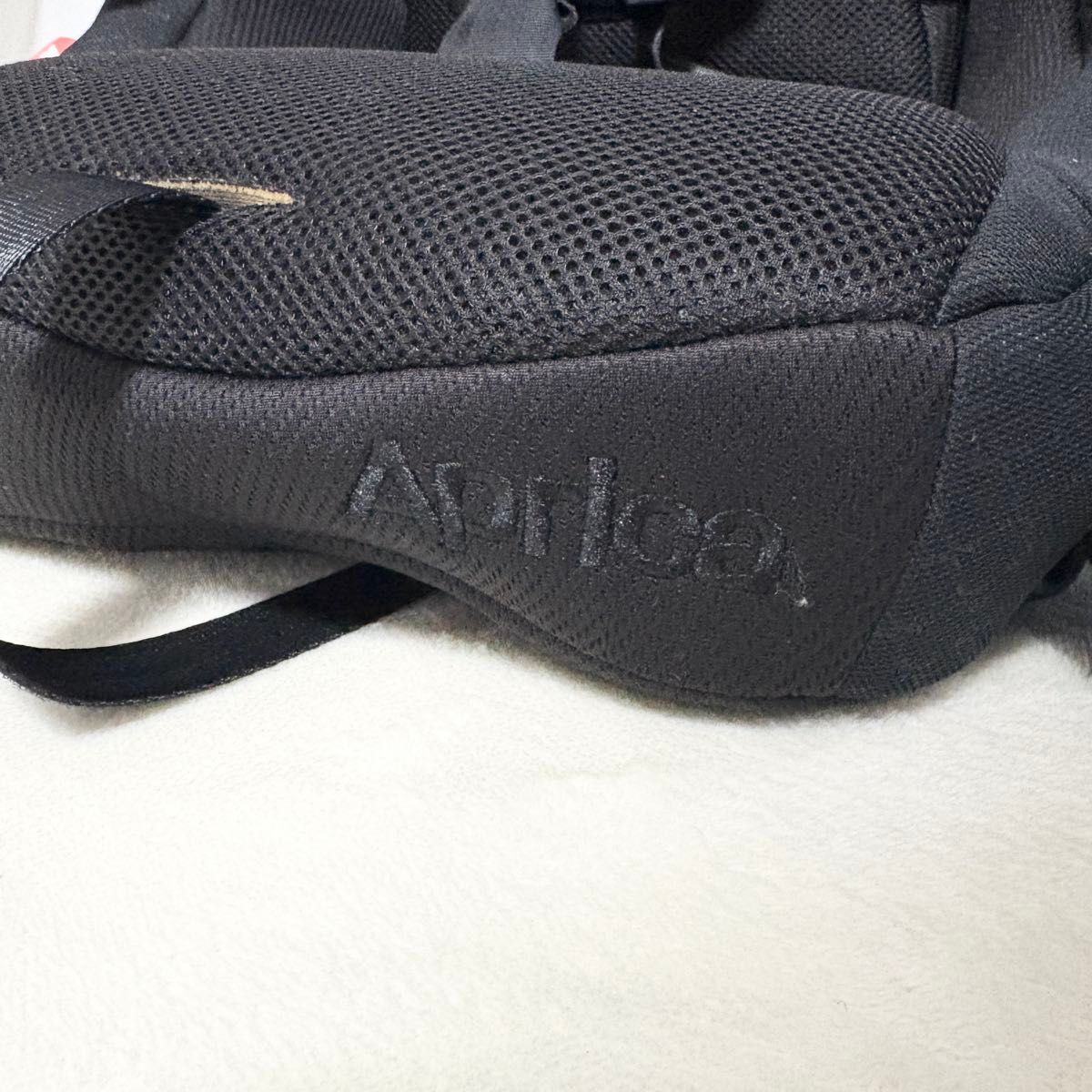 ストリングブラック