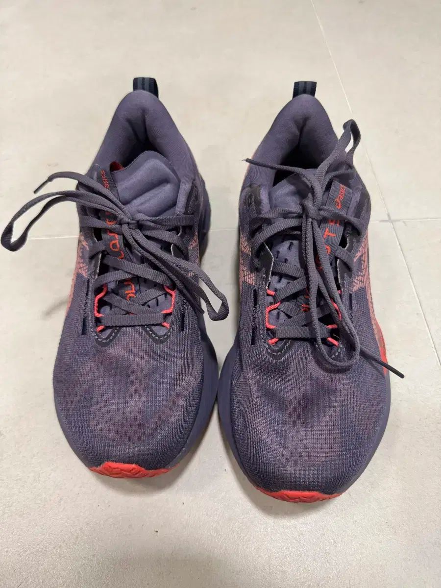 asics アシックス