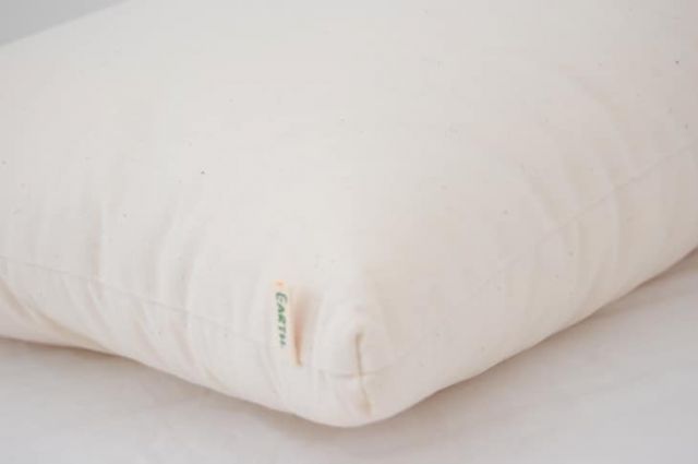 新品】メイド・イン・アース 薄まくら ふわっふわっの純オーガニック