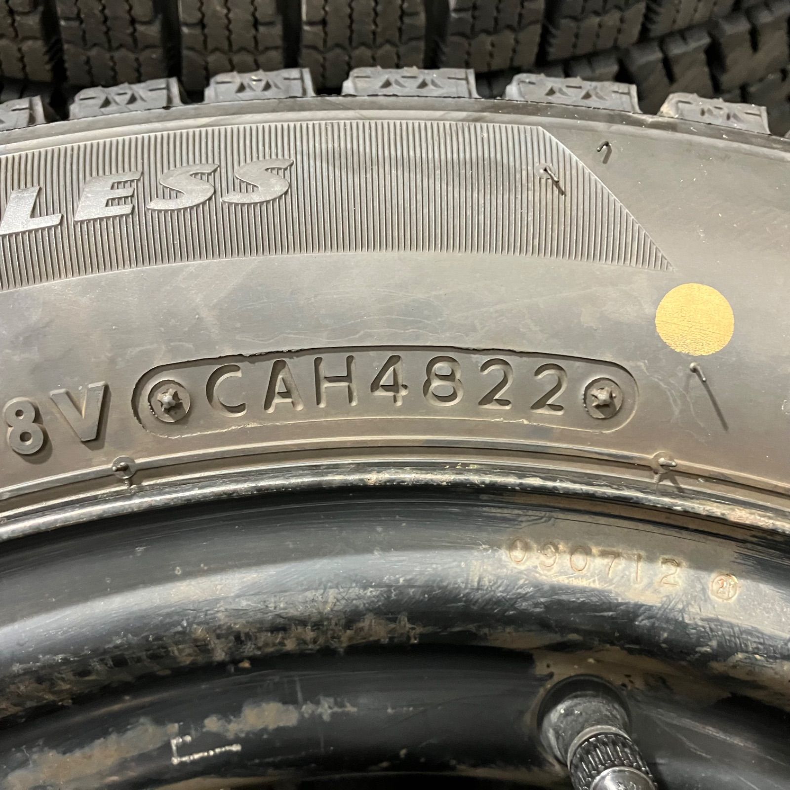 スタッドレスタイヤ 3501