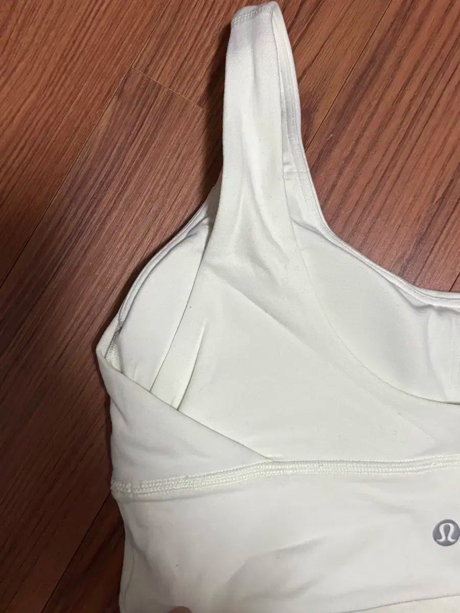 ルルレモン アライン スポーツブラ