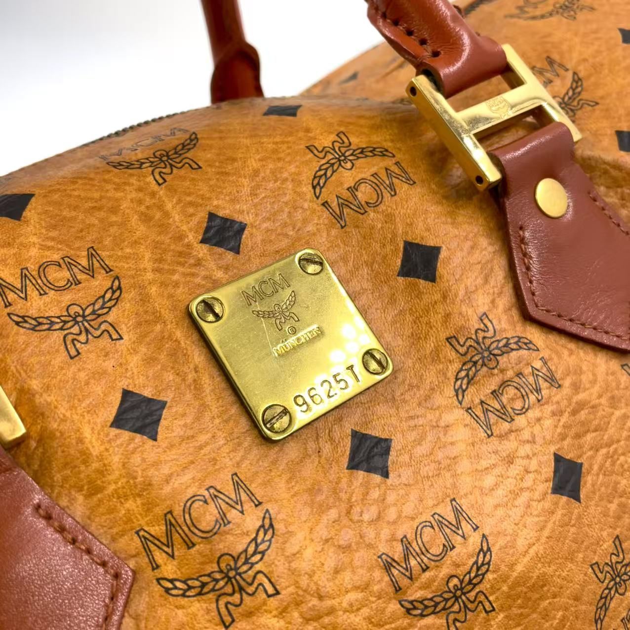 ボストンバッグ