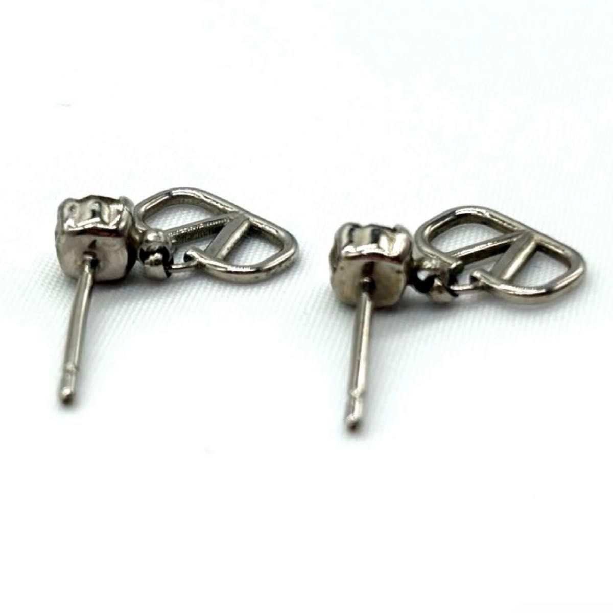 ヴァレンティノガラヴァーニ Vロゴ シグネチャー メタル×ライン