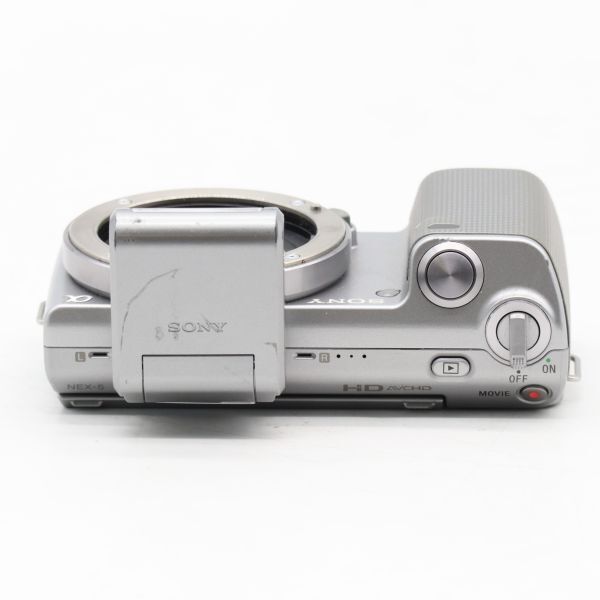 ミラーレス一眼 α