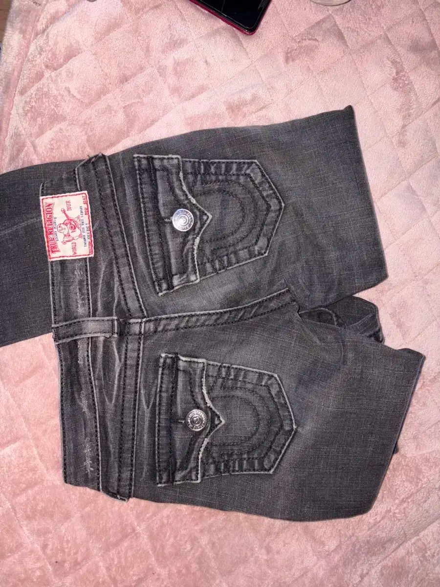 トゥルーレリジョン ブーツカット 24